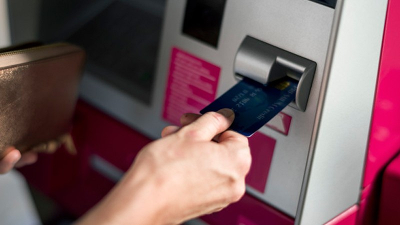 خودپرداز بیت کوین (Bitcoin ATM)