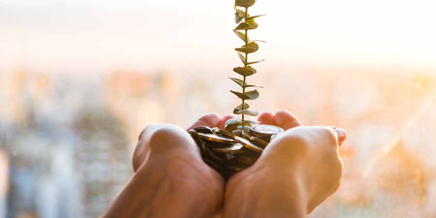 بهبود امور مالی با استفاده از مزایای کارت اعتباری