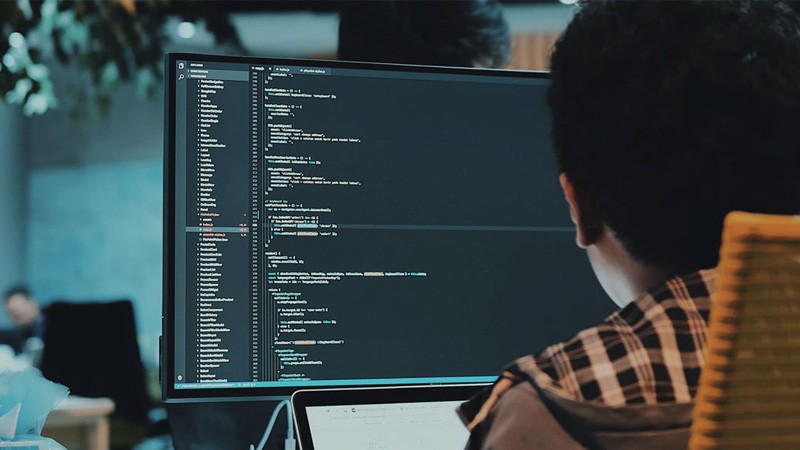 زبان های برنامه نویسی بلاک چین