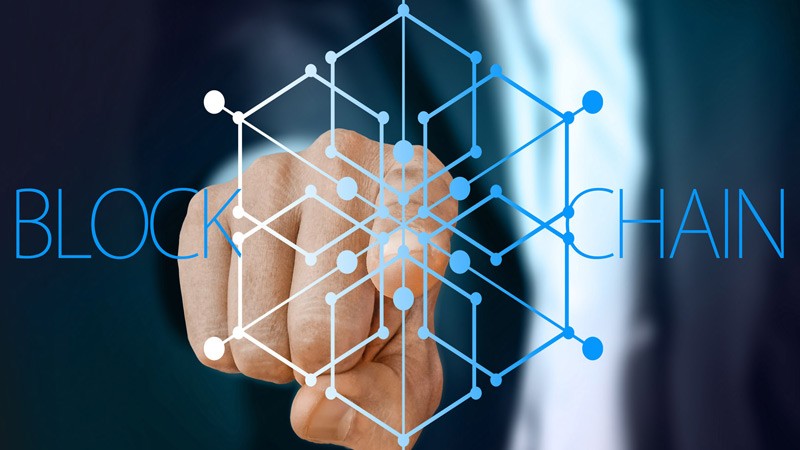 مرحله ۴: ورود به پوشه پروژه