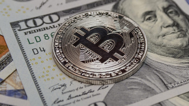 استفاده پی پال از بیت کوین