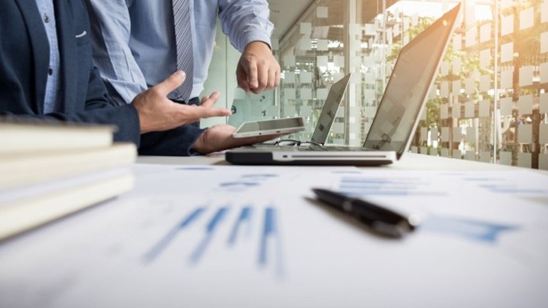 همکاری شرکت ها با استارت اپ ها