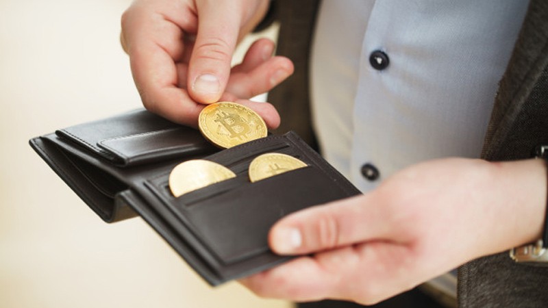 ایجاد کیف پول ارز دیجیتال و ذخیره امن دارایی