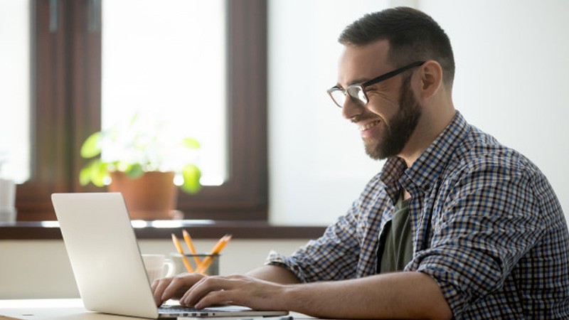 کار فریلنسری