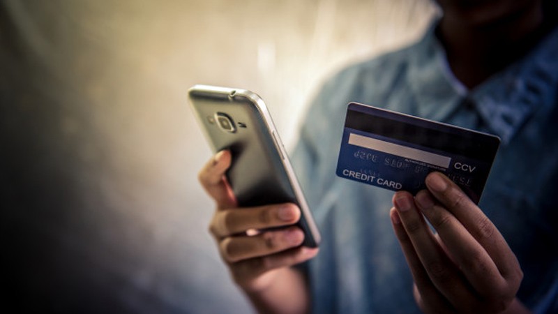 خرید با پی پال در اینستاگرام