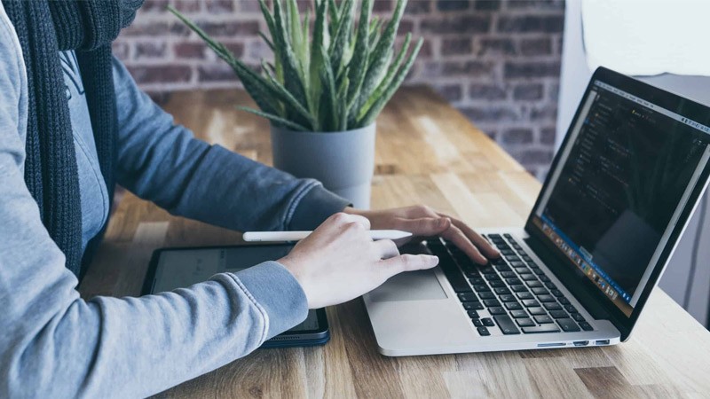 حساب پریمیر پی پال