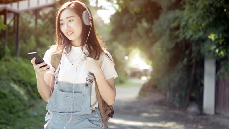 پادکست (podcast)