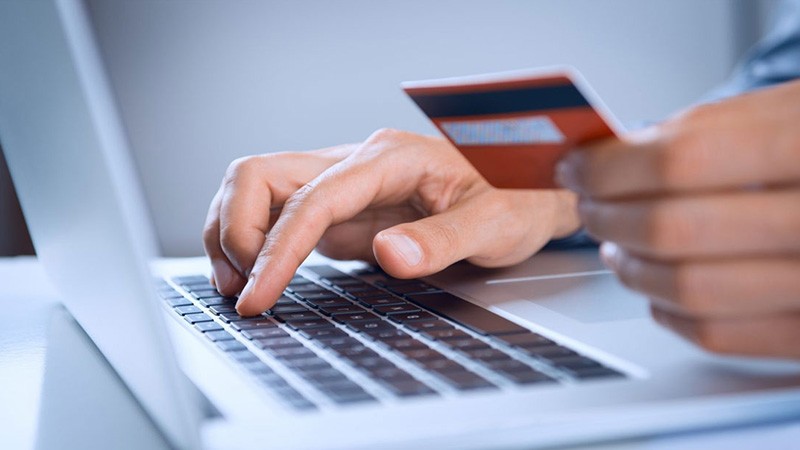 اپلیکیشن فی دانشگاه های سوئد