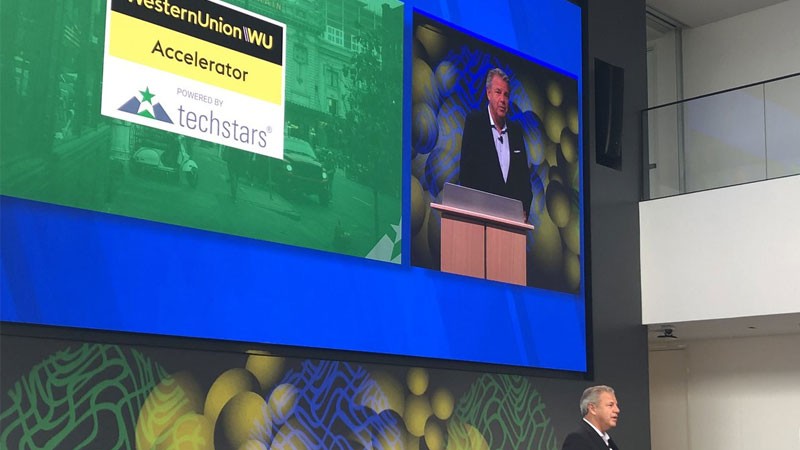 دستیابی وسترن یونیون به Accelerator