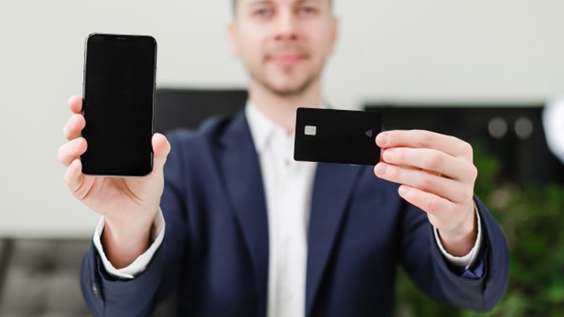 مشخصات سیستم های پرداخت الکترونیکی