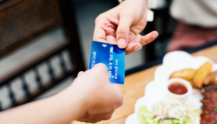 کارت پیش پرداخت